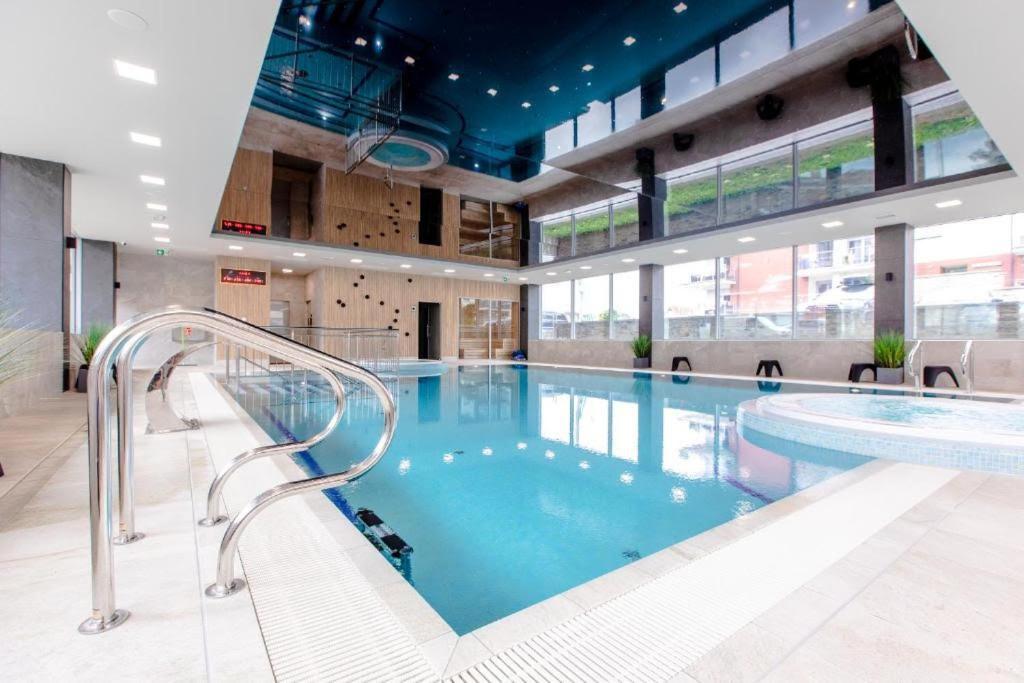 Apartament Faleza Rewal Buitenkant foto